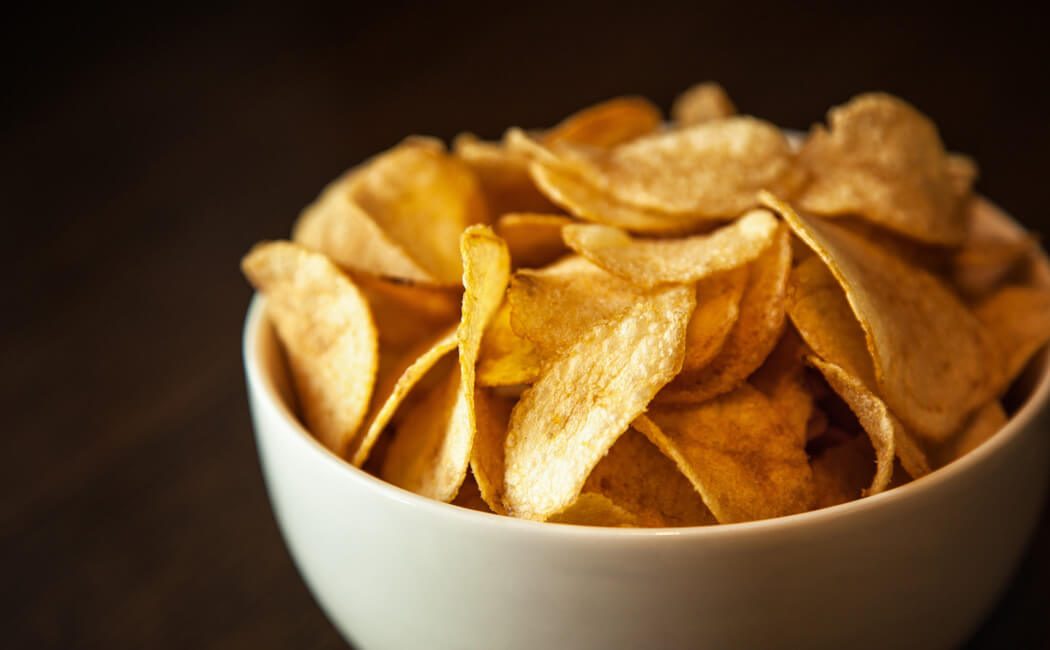 A bowl of crisps